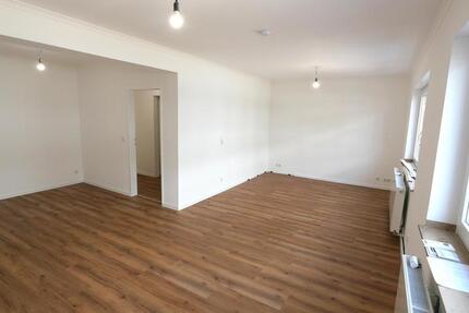 Wohnung Düren Distelrath - 2 Zimmer, 72 m&sup2;, 795&euro; | Angebot:26591777