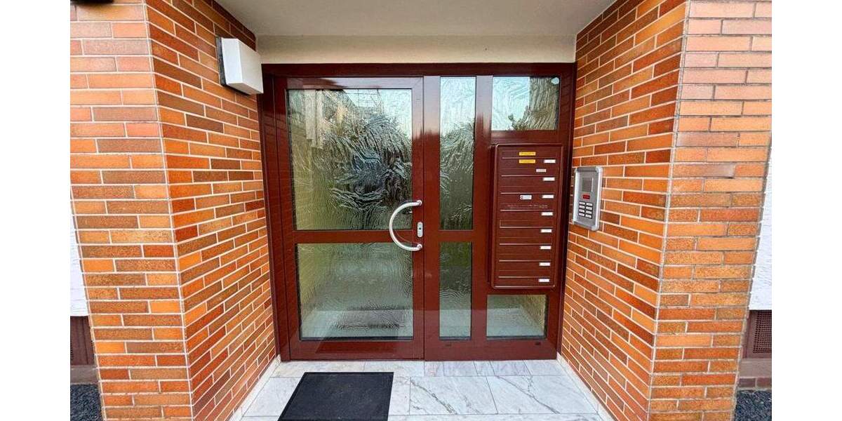 Etagenwohnung Leverkusen Rheindorf - 4 Zimmer, 101 m&sup2;, 268.000&euro; | Angebot:25665874