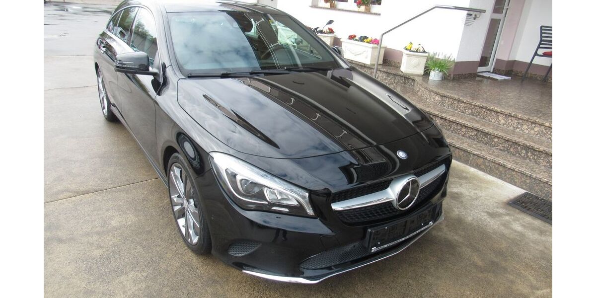 Mercedes-Benz CLA Shooting Brake 117.500 km 16.800 &euro; Leverkusen 51371