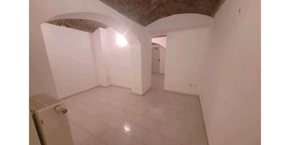 Etagenwohnung Köln Mülheim - 3 Zimmer, 45 m&sup2;, 890&euro; | Angebot:25641551