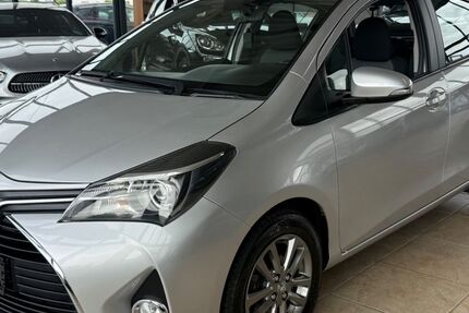 Toyota Yaris 106.000 km 7.980 &euro; Erftstadt 50374