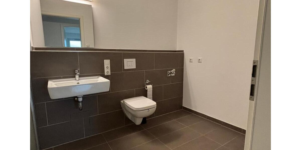Dachgeschoßwohnung Köln Mülheim - 3 Zimmer, 105 m&sup2;, 1.695&euro; | Angebot:25905018