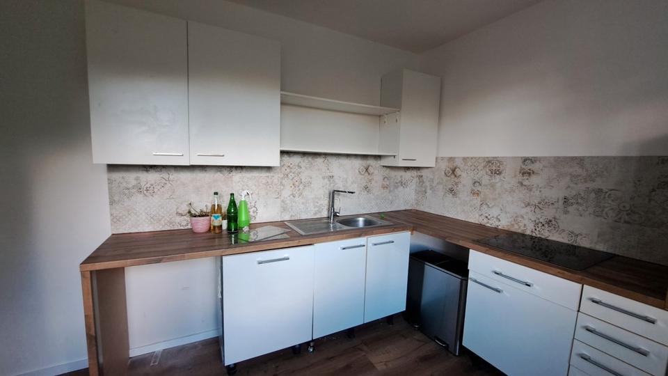 Erdgeschoßwohnung Bonn Hardtberg - 4 Zimmer, 100 m&sup2;, 2.150&euro; | Angebot:26021423