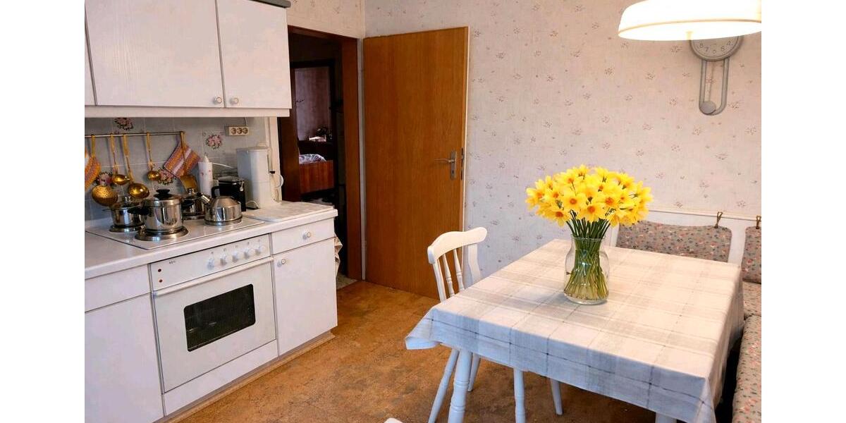 Mehrfamilienhaus, Wohnhaus Köln Kalk - 7 Zimmer, 250.000&euro; | Angebot:22611742