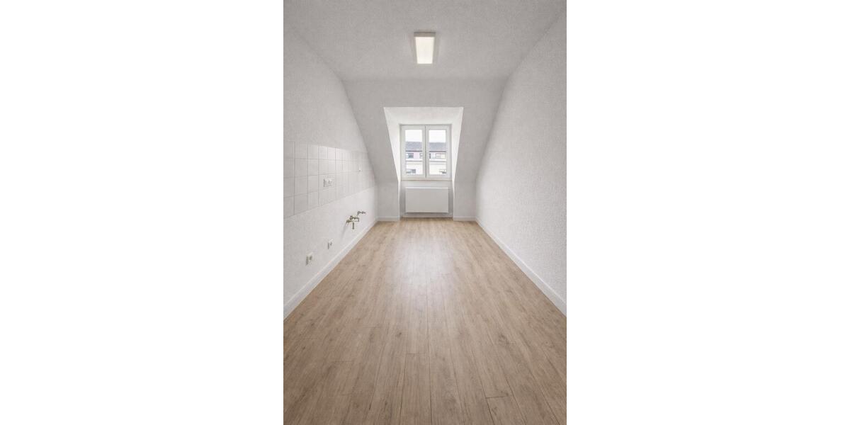 Dachgeschoßwohnung Frechen - 3 Zimmer, 57 m&sup2;, 205.200&euro; | Angebot:26040921