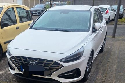 Hyundai i30 47.250 km 18.499 &euro; Köln 51069
