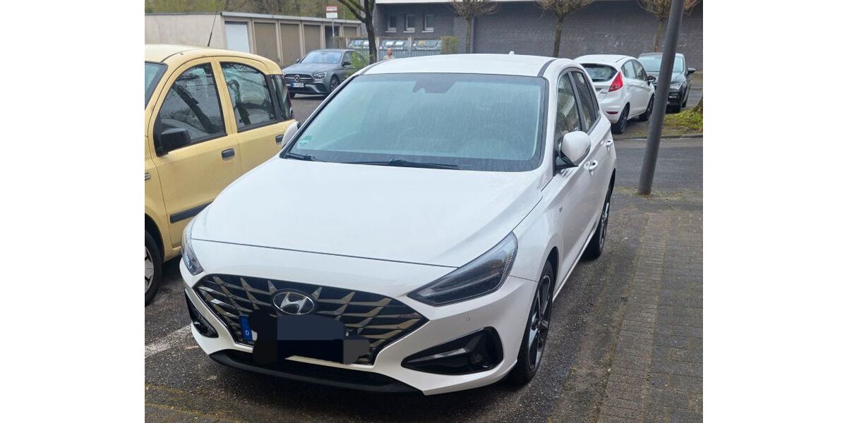 Hyundai i30 47.250 km 19.900 &euro; Köln 51069
