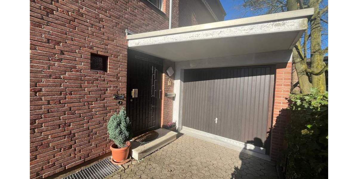 Mehrfamilienhaus, Wohnhaus Köln Weiß - 1 Zimmer, 437 m&sup2;, 1.280.000&euro; | Angebot:25774603