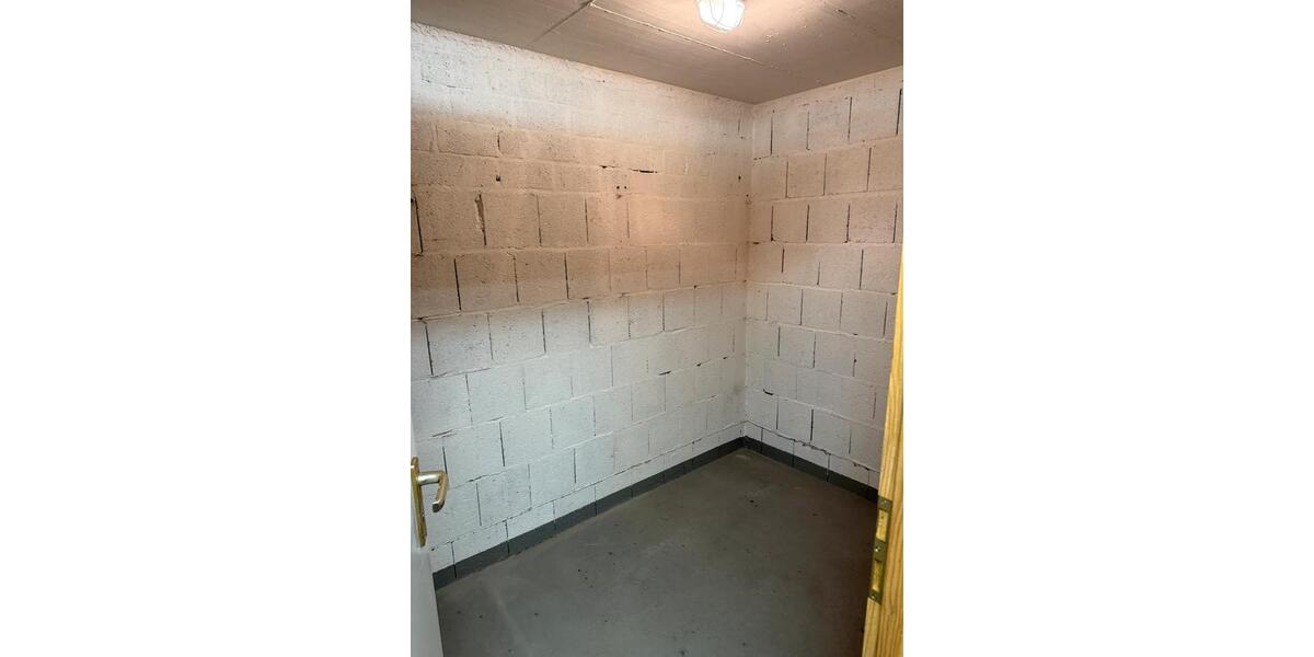 Dachgeschoßwohnung Kreuzau - 2 Zimmer, 66 m&sup2;, 870&euro; | Angebot:26022946