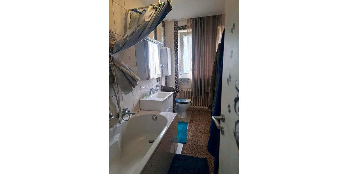 Etagenwohnung Bergheim Ahe - 3 Zimmer, 80 m&sup2;, 1.500&euro; | Angebot:26481612