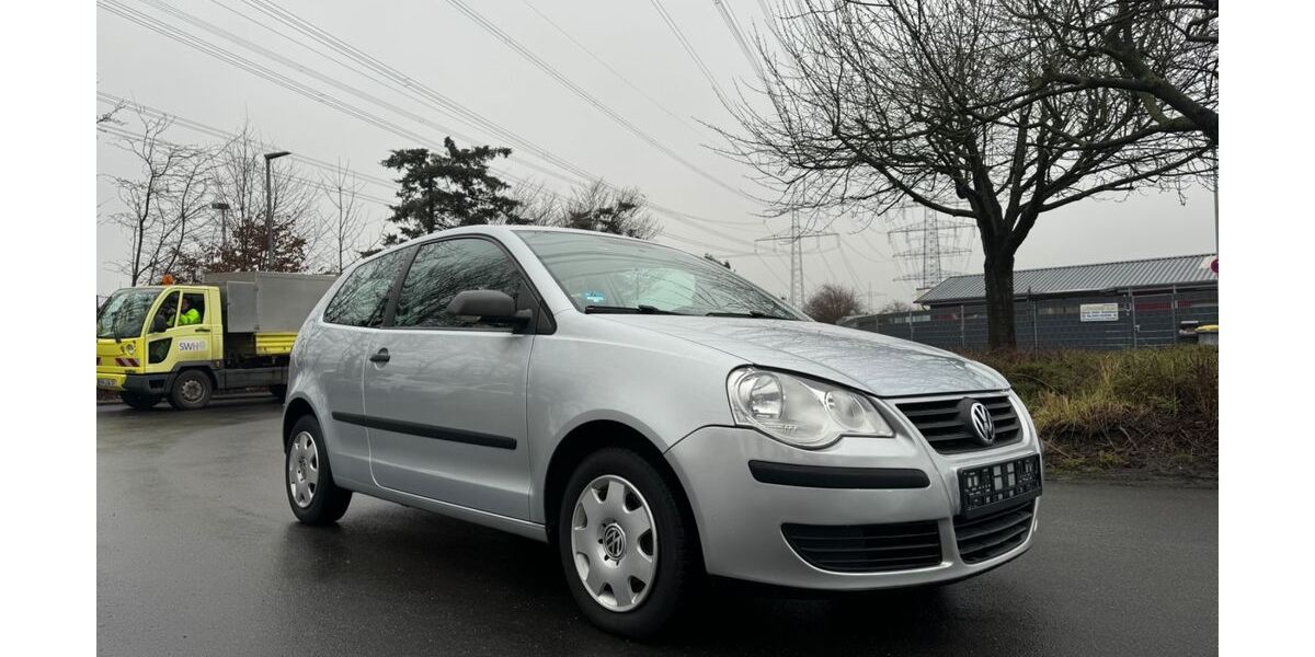 VW Polo 124.000 km 2.990 &euro; Hürth 50354