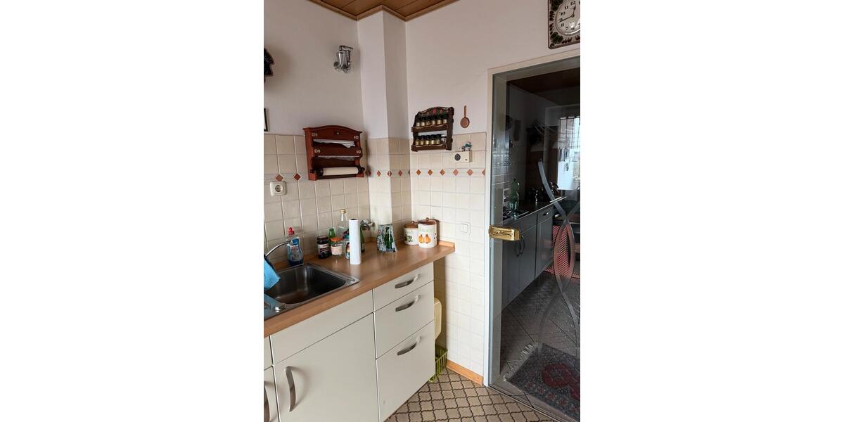 Etagenwohnung Köln Rodenkirchen - 3 Zimmer, 82 m&sup2;, 299.000&euro; | Angebot:25963360