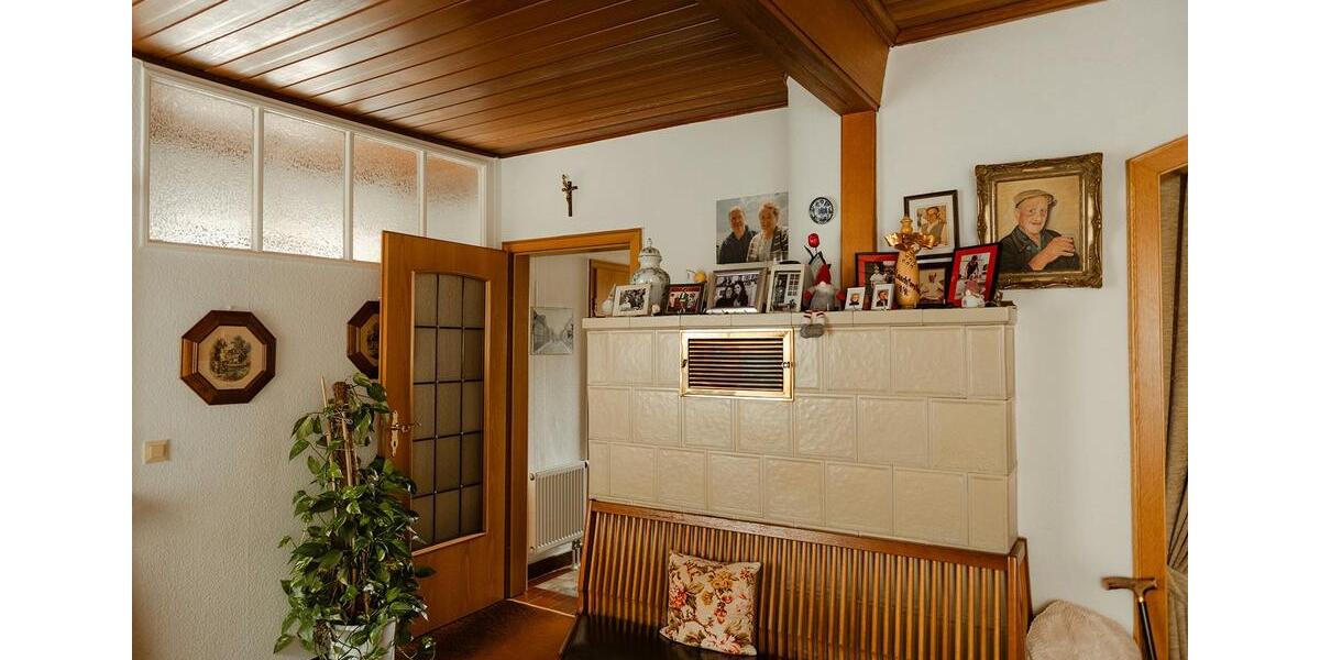 Einfamilienhaus Niederkassel - 6 Zimmer, 102 m&sup2;, 480.000&euro; | Angebot:26045240