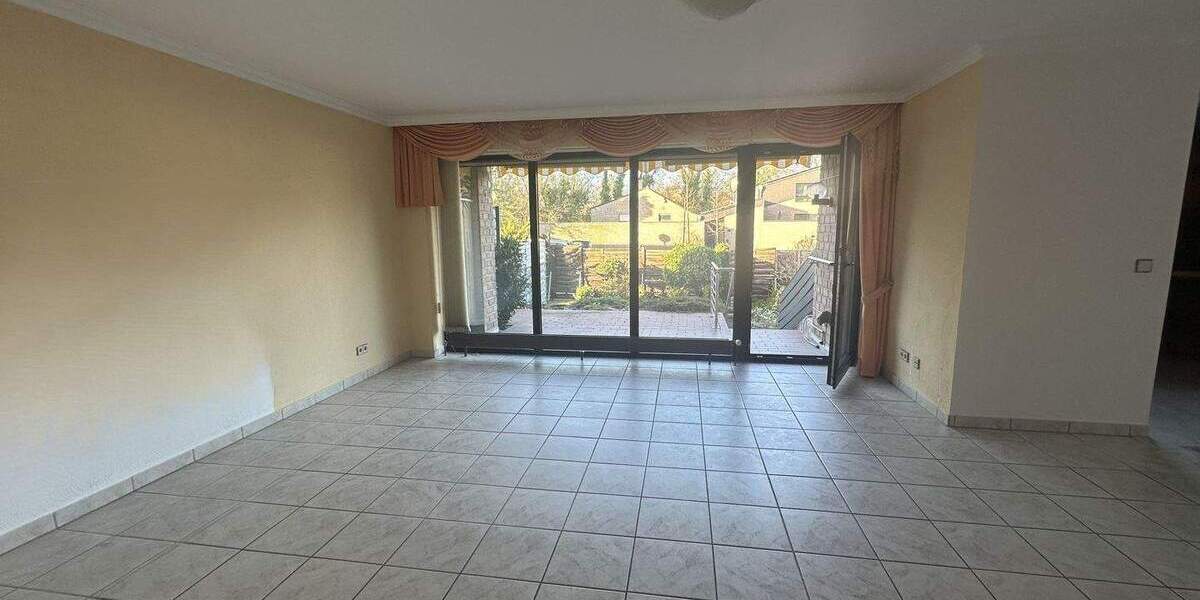 Terrassenwohnung Düren - 4 Zimmer, 134 m&sup2;, 295.000&euro; | Angebot:25738291