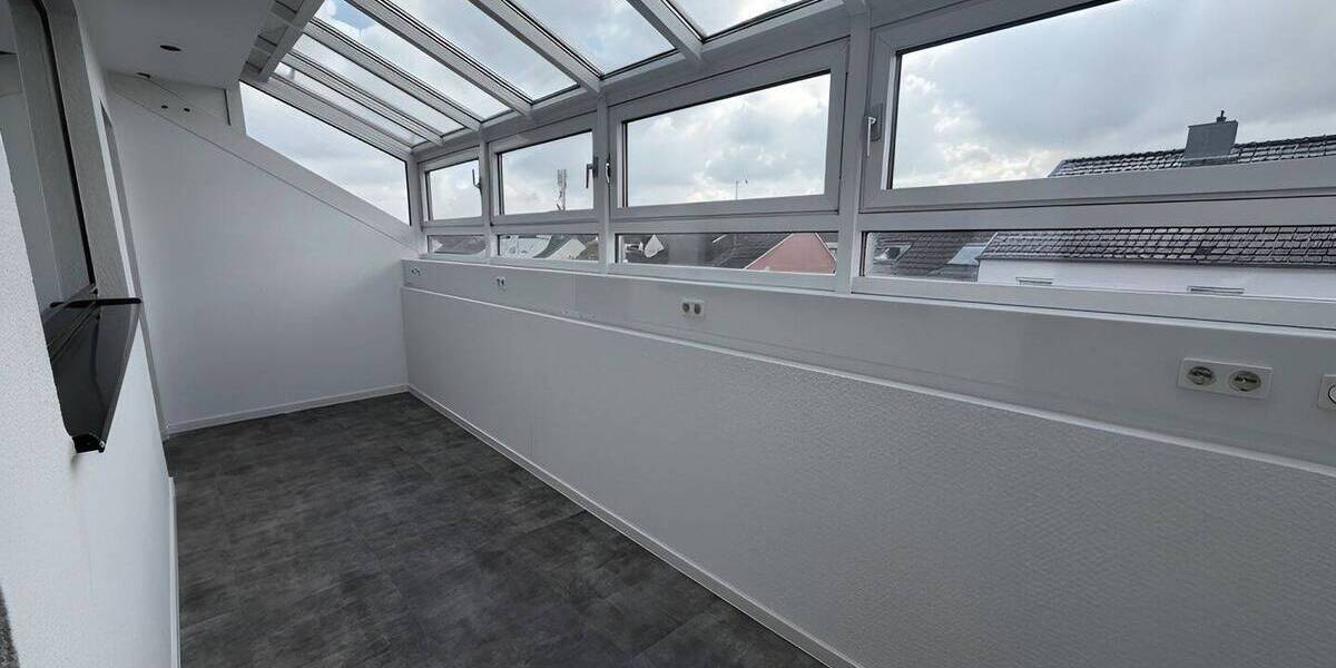 Etagenwohnung Sankt Augustin Hangelar - 2 Zimmer, 102 m&sup2;, 1.480&euro; | Angebot:26108266