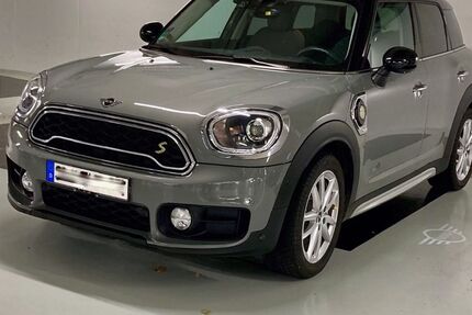 Mini Countryman SE (Cooper) 63.438 km 17.800 &euro; Swisttal 53913