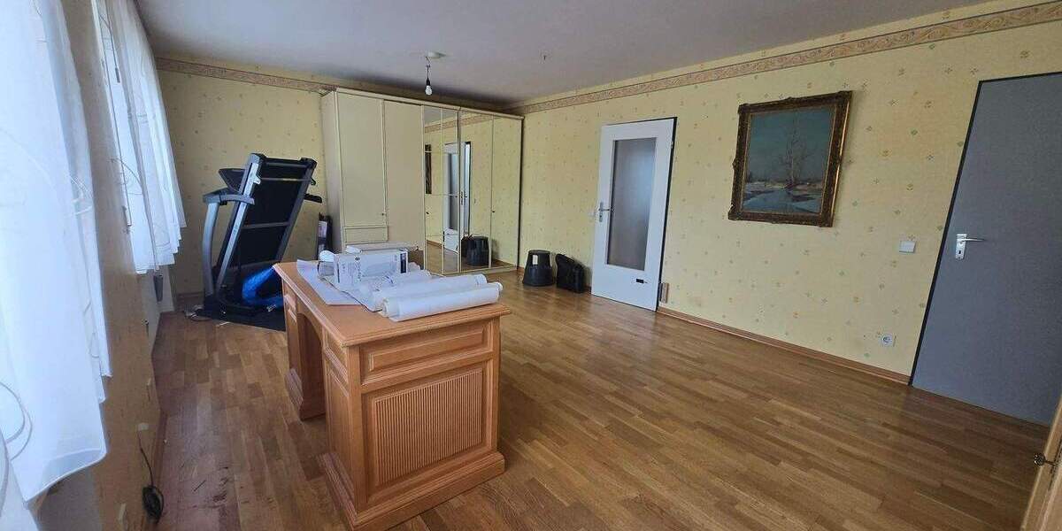 Einfamilienhaus Frechen Habbelrath - 8 Zimmer, 364 m&sup2;, 850.000&euro; | Angebot:25802450