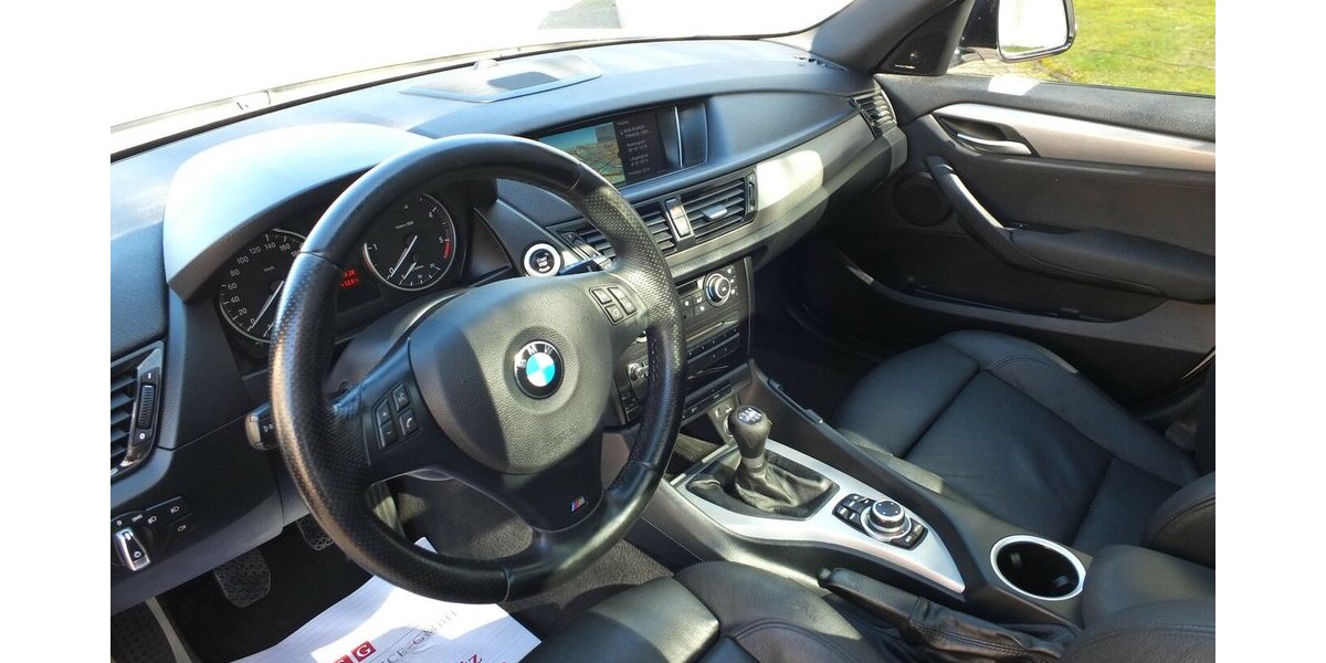 BMW X1 16 d sDrive LEDER XENON NAVI PANORAMA M-SPORTPA 133.459 km 12.804 &euro; Köln 50858