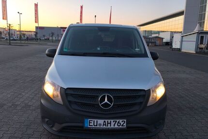 Mercedes-Benz Vito 211.000 km 18.400 &euro; Weilerswist 53919