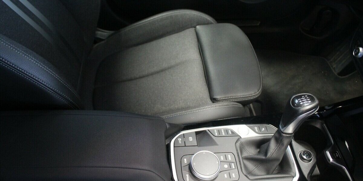 BMW 218 218i Gran Coupe Sport Line 84.315 km 19.980 &euro; Euskirchen 53881