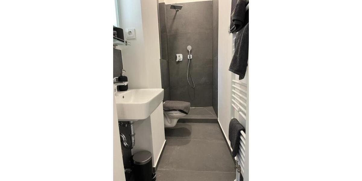 Etagenwohnung Köln Ehrenfeld - 1 Zimmer, 25 m&sup2;, 990&euro; | Angebot:25767218