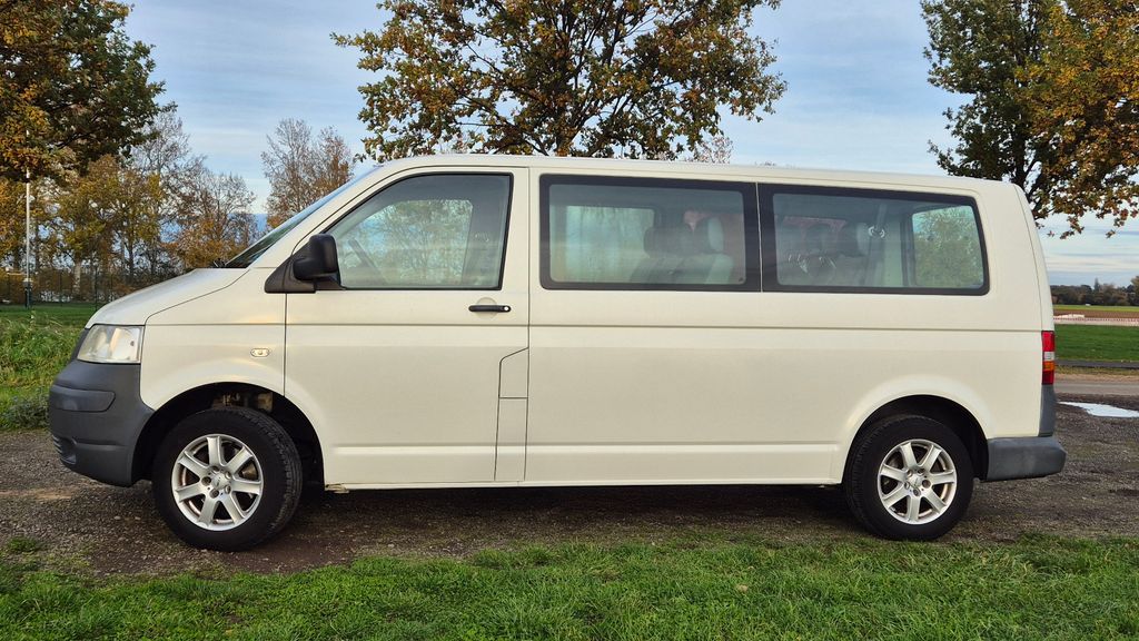 VW T5 Transporter 256.000 km 5.900 &euro; Zülpich/Ülpenich 53909