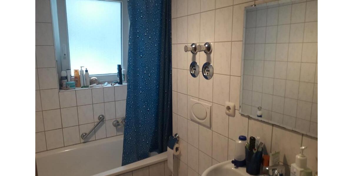 Etagenwohnung Köln Kalk - 2 Zimmer, 50 m&sup2;, 1.050&euro; | Angebot:25908420