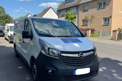 Opel Vivaro 167.073 km 9.600 &euro; Köln 51061