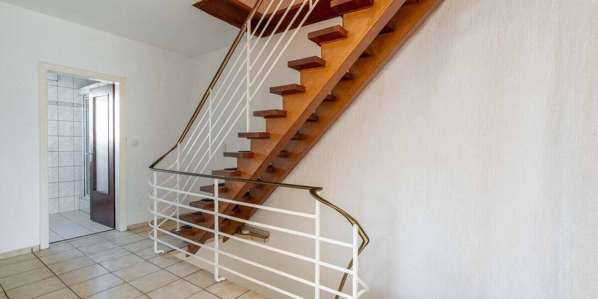 Doppelhaushälfte Bonn / Niederholtorf Niederholtorf - 5 Zimmer, 133 m&sup2;, 498.000&euro; | Angebot:26080038