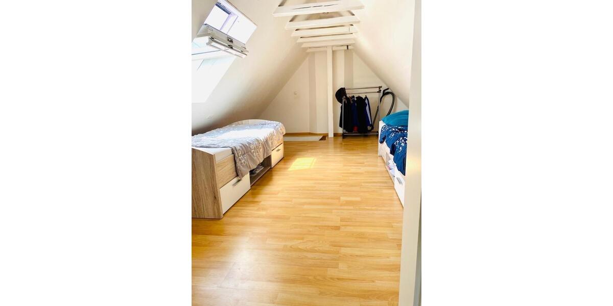 Maisonettenwohnung Wesseling - 5 Zimmer, 158 m&sup2;, 2.210&euro; | Angebot:25395129