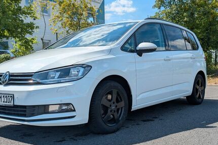 VW Touran 111.200 km 15.400 &euro; Meckenheim 53340
