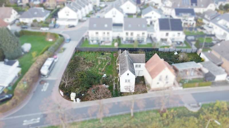 Grundstück Niederkassel - 651.000&euro; | Angebot:26076071