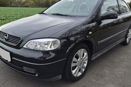 Opel Astra 62.656 km 4.990 &euro; Köln 51103