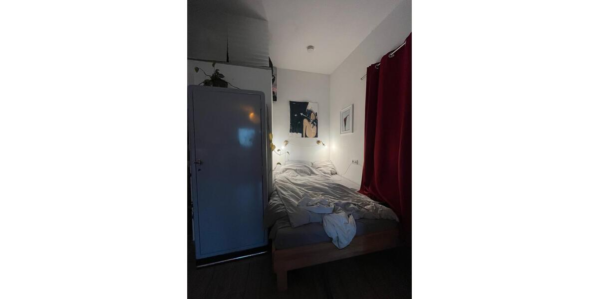 Etagenwohnung Köln Ehrenfeld - 1 Zimmer, 26 m&sup2;, 840&euro; | Angebot:25046348