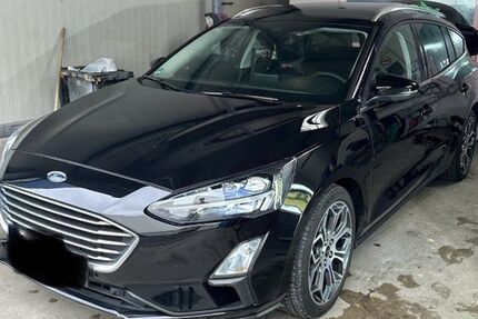 Ford Focus 168.000 km 10.499 &euro; Köln 50769