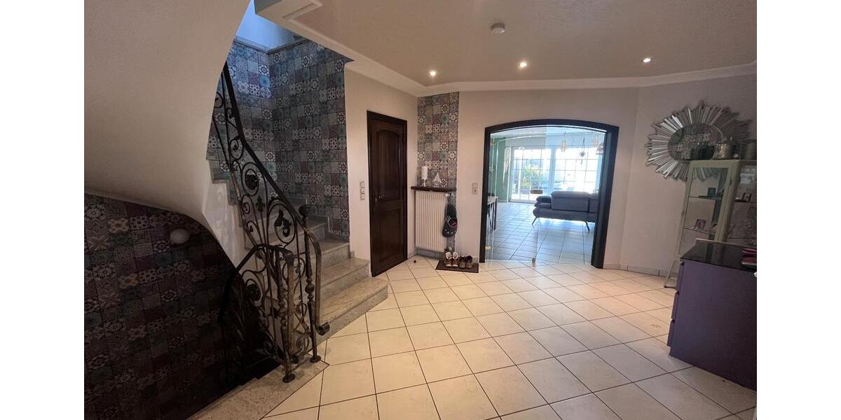 Einfamilienhaus Bergheim - 4 Zimmer, 167 m&sup2;, 1.920&euro; | Angebot:25899926