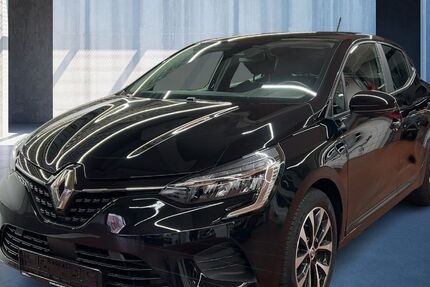 Renault Clio 28.440 km 14.830 &euro; Köln 50939