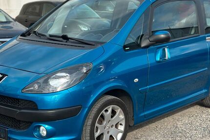 Peugeot 1007 250.000 km 2.390 &euro; Rheinbach 53359