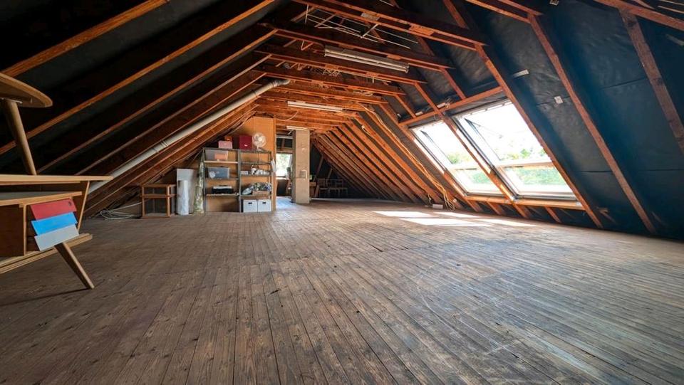 Einfamilienhaus Lohmar - 5 Zimmer, 219 m&sup2;, 750.000&euro; | Angebot:26944054