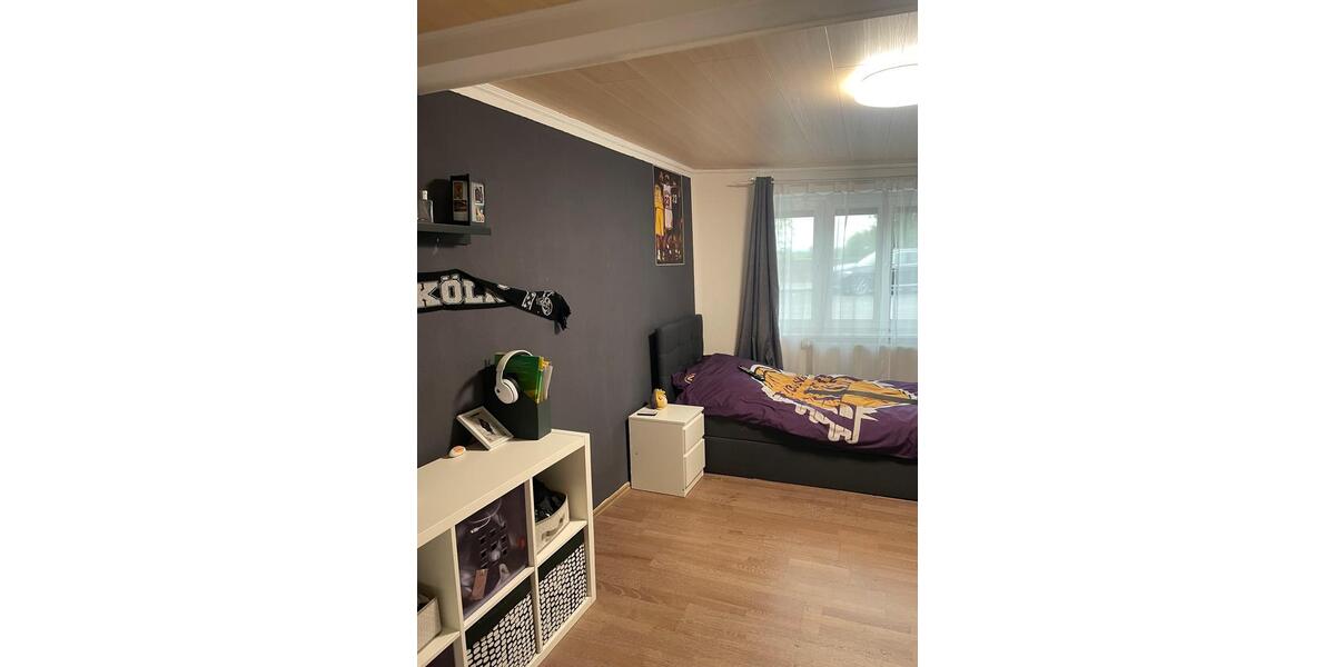 Reihenhaus Köln Chorweiler - 4 Zimmer, 101 m&sup2;, 1.600&euro; | Angebot:26658912