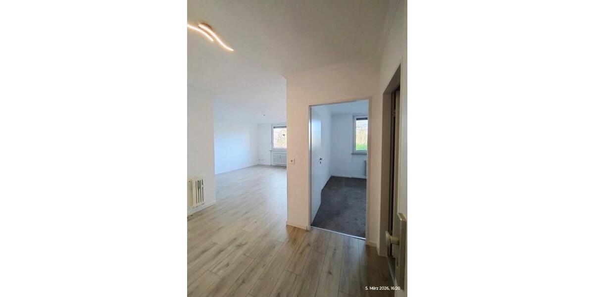 Helle, bezugsfreie 2,5-Zimmer Wohnung in Waldrandlage von Frechen-Königsdorf - Etagenwohnung Frechen Königsdorf | Angebot:25874456