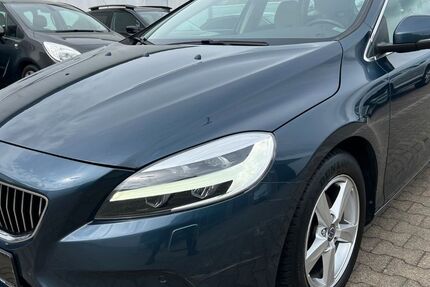 Volvo V40 151.000 km 10.250 &euro; Nörvenich 52388