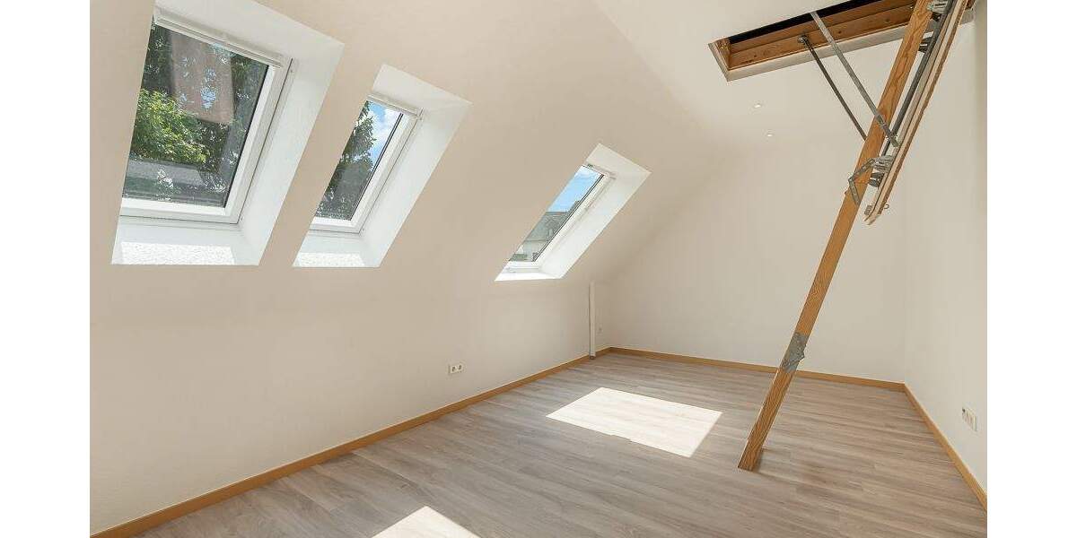 Doppelhaushälfte Rösrath - 7 Zimmer, 178 m&sup2;, 599.000&euro; | Angebot:25686536