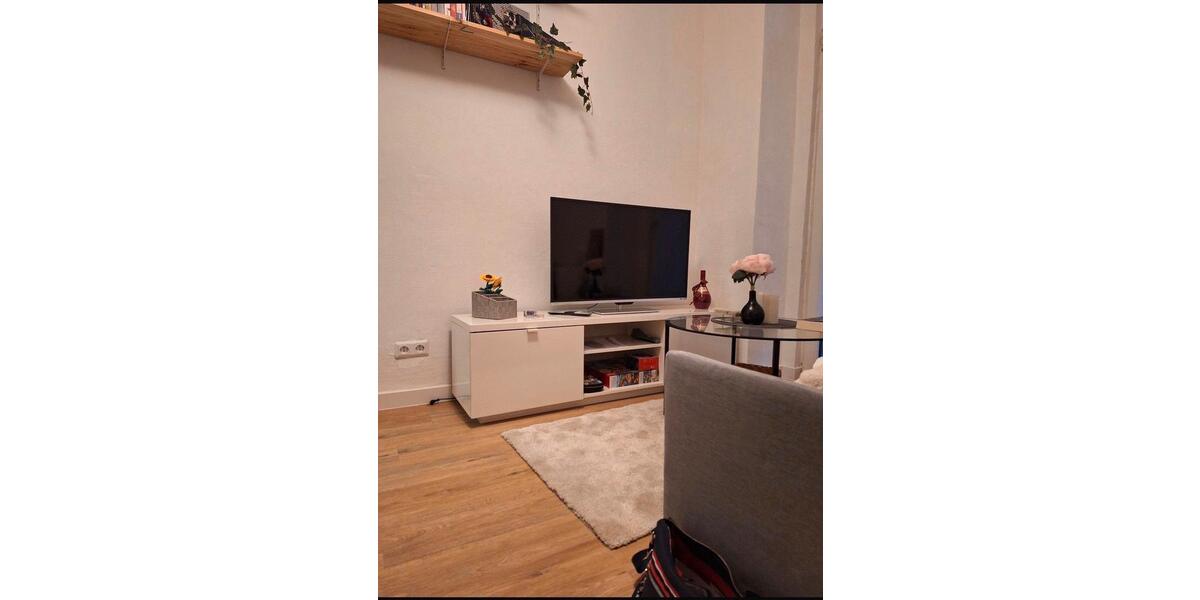 Hochparterre Bonn - 2 Zimmer, 45 m&sup2;, 870&euro; | Angebot:26038166