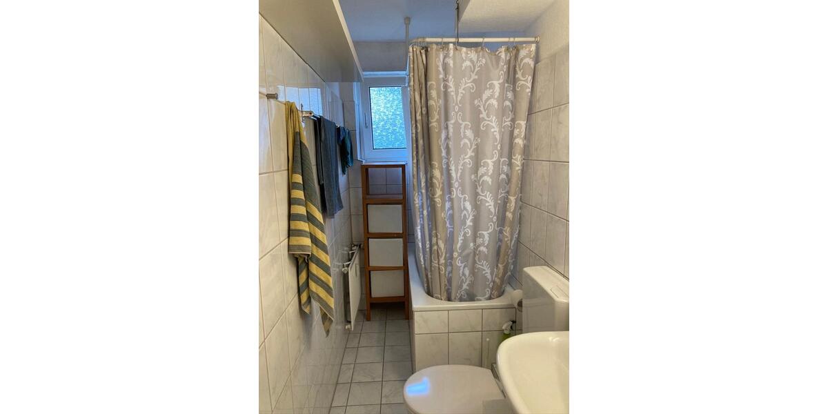 Etagenwohnung Köln Lindenthal - 2 Zimmer, 42 m&sup2;, 780&euro; | Angebot:26038725