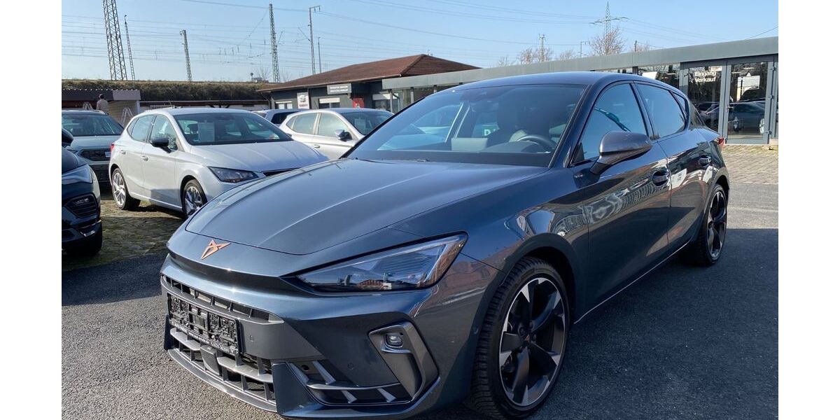 Cupra Leon 21.600 km 27.900 &euro; Köln 50677