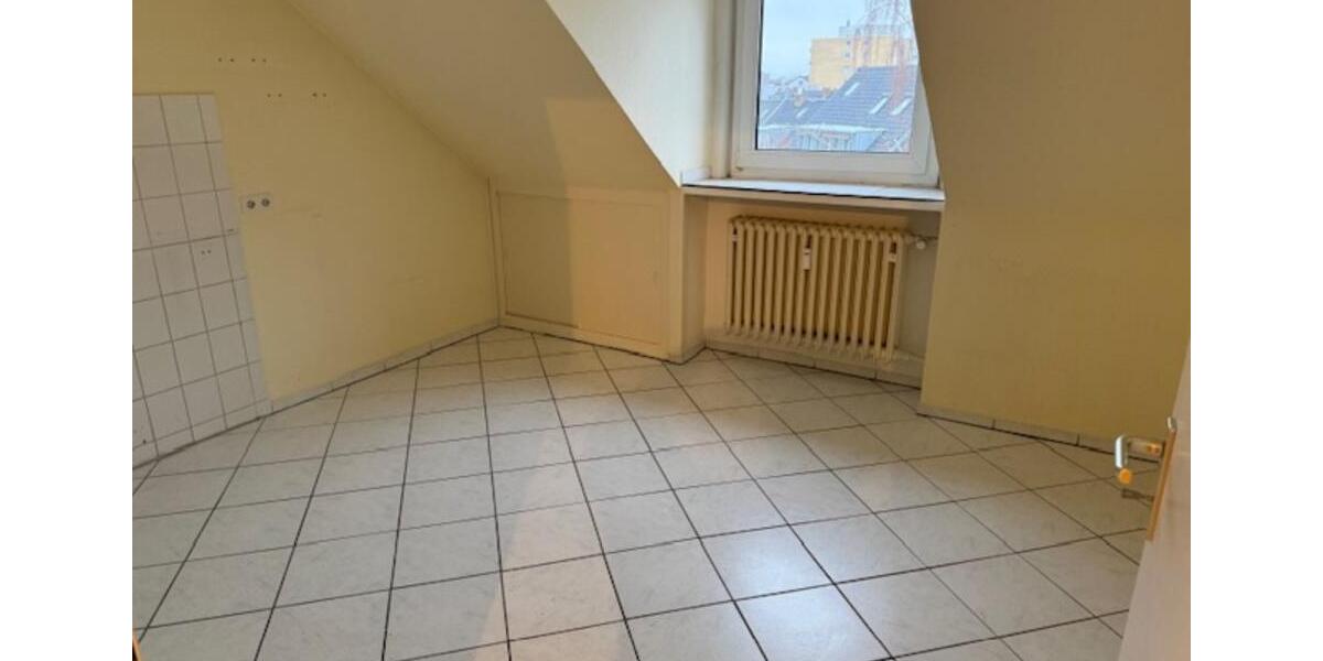 Dachgeschoßwohnung Pulheim - 3 Zimmer, 85 m&sup2;, 830&euro; | Angebot:25755281