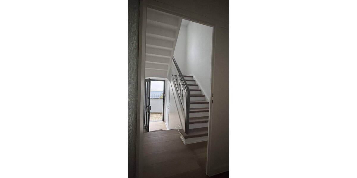 Einfamilienhaus Sankt Augustin Mülldorf - 1 Zimmer, 210 m&sup2;, 615.000&euro; | Angebot:25969718