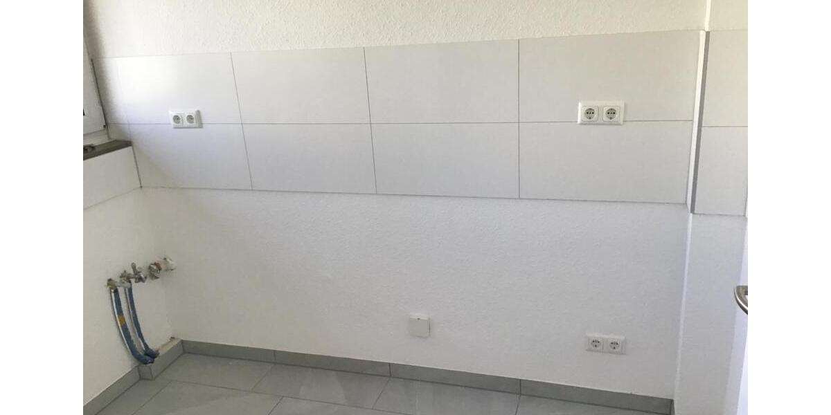 Etagenwohnung Köln Kalk - 4 Zimmer, 105 m&sup2;, 1.520&euro; | Angebot:26040989