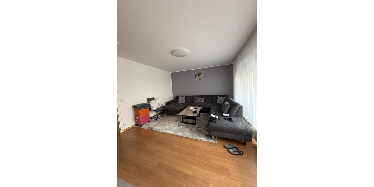 Erdgeschoßwohnung Niederkassel - 3.5 Zimmer, 70 m&sup2;, 763&euro; | Angebot:26656394